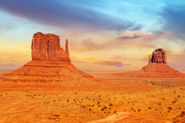Obraz na płótnie Canvas Monument Valley
