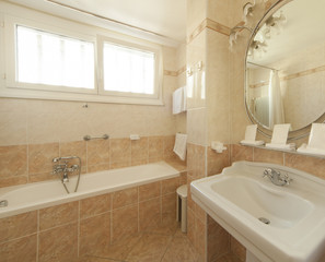 classic style bathroom