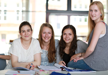 Schüler beim Lernen