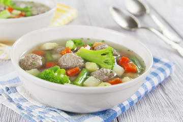 Soup with meatballs and vegetables