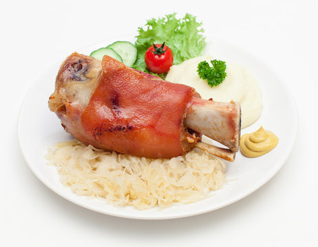 Schweinehaxe mit P&uuml;rree und Sauerkraut