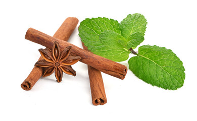 Sticks of cinnamon with mint and anise