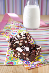 rocky road und bunte servietten