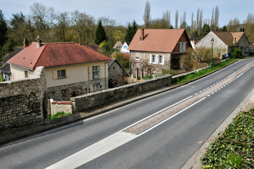 Fototapeta na wymiar France, the village of Haute Isle in Val d Oise