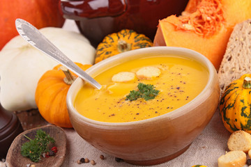 bowl of pumpkin soup