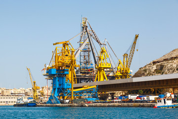 Oil platform, repair in the harbor