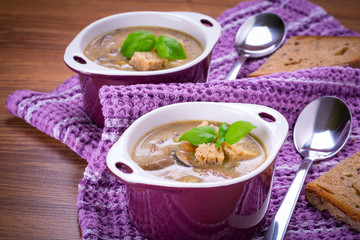Mushroom soup with potato and croutons