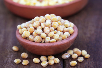 Pigeon pea on a wooden surface