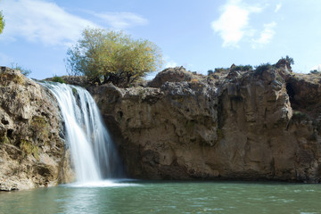Muradiye waterfalls
