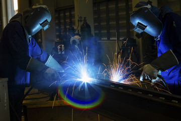 Welding with sparks