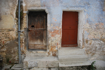 Two Doors in Topolo