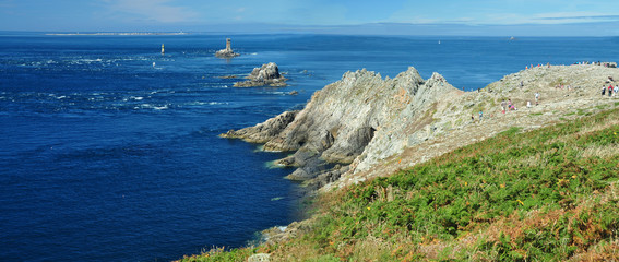 Panoramica costa Pointe ru Raz, Francia