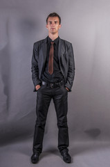 Obraz premium young handsome businessman
