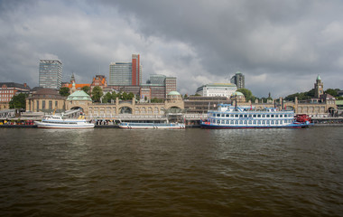 Naklejka premium skyline hamburg munster germany