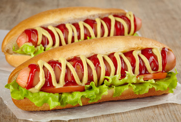 Hot dogs