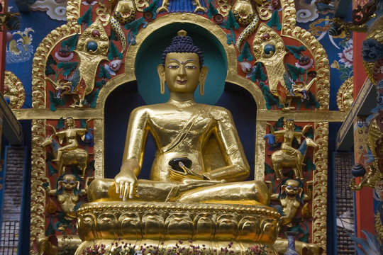 Golden Statue of Buddha