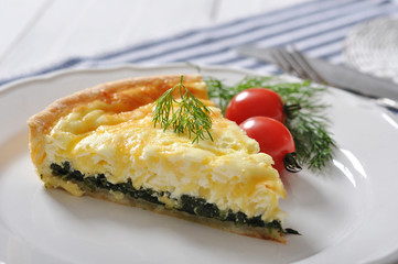 quiche pie with spinach