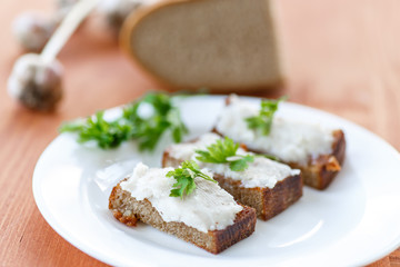 Fried toast with bacon