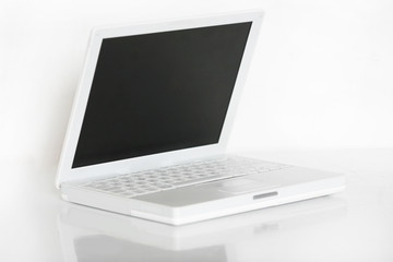 weißer Laptop