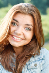 Naklejka premium beautiful teenage girl