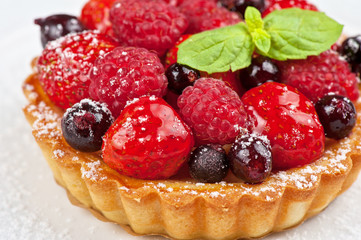 Cake with fresh berries