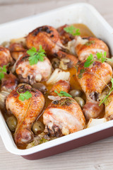 Roast chicken drumsticks with olives