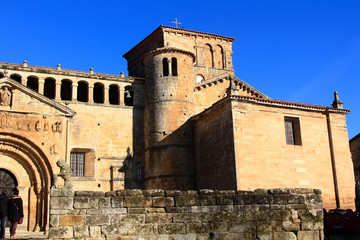 Fototapeta na wymiar Collegiate Church of Santa Juliana in Santillana del Mar, Spain