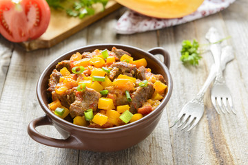 Stewed beef with pumpkin and tomatoes