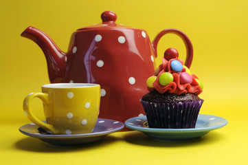 Mad Hatters tea party polka dot cupcake and teapot