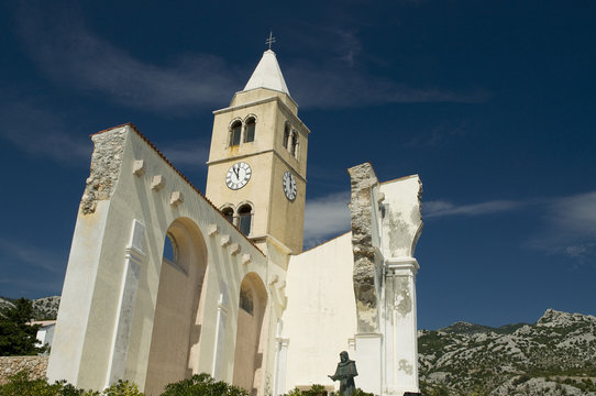 Chiesa a Karlobag