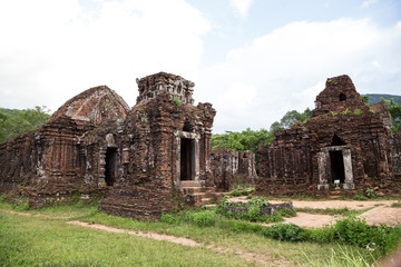 Fototapeta na wymiar Towers were built by the Cham civilization in My Son, Quang Nam, Vietnam 