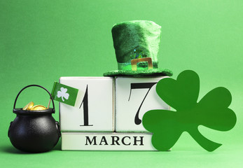Save the date St Patrick's Day, March 17 calendar