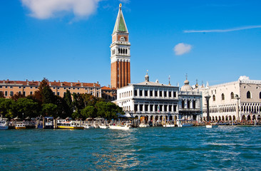 Fototapeta premium Piazza San Marco and The Doge's Palace, Venice, Italy