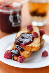 toast with raspberry jam
