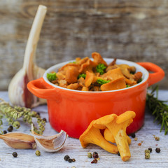 Chanterelle mushrooms cooked in a pan
