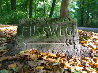 Fussweg Wegweiser