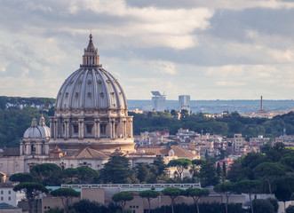 Fototapeta na wymiar Roma, San Pietro, la cupola