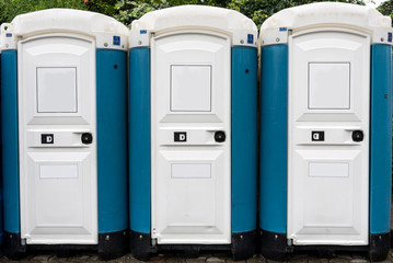 toilette cabins outside