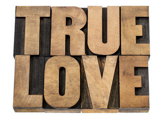 true love in wood type - obrazy, fototapety, plakaty