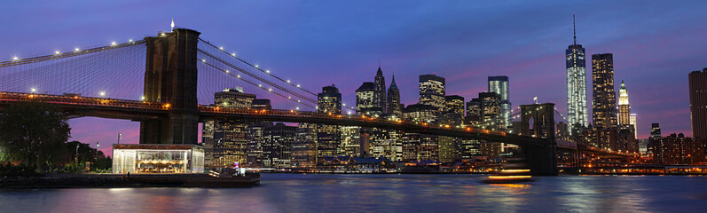 Brooklyn Bridge and Manhattan at sunset