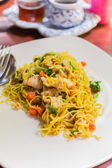 Thai Noodle with Chicken