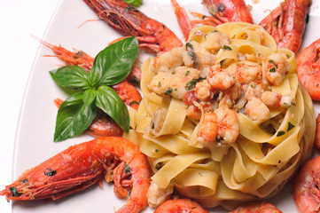 fettuccine with shrimp