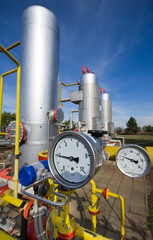 Details in natural gas production industry
