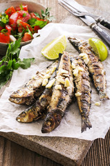 gegrillte Sardinen