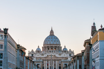 Fototapeta na wymiar Bazylika Świętego Piotra w Watykanie, we Włoszech