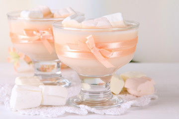 Tasty yogurt with marshmallows, close up