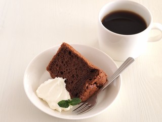 チョコレートシフォンケーキ