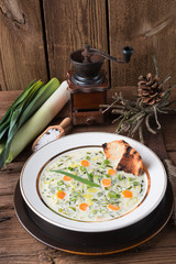 leek cheese soup