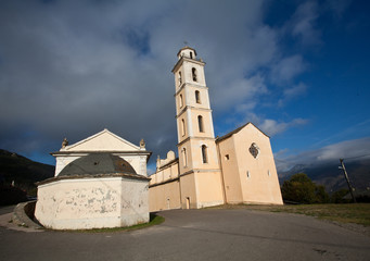 Obraz premium eglise corse (village de campile)
