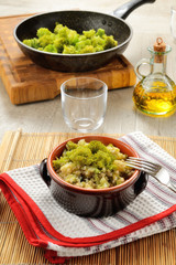 Minestra di broccoli e farro